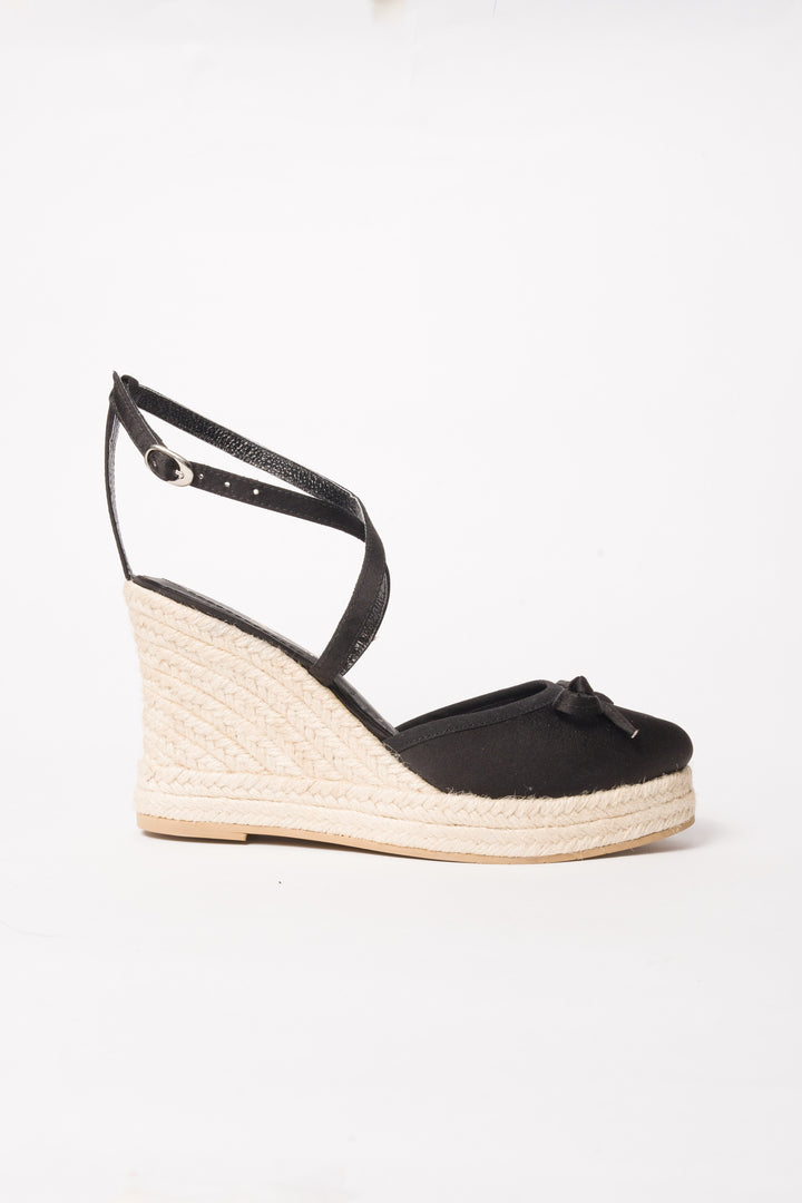 Plataformas satinadas luxury - negras para mujer - TROBBIANI Colombia