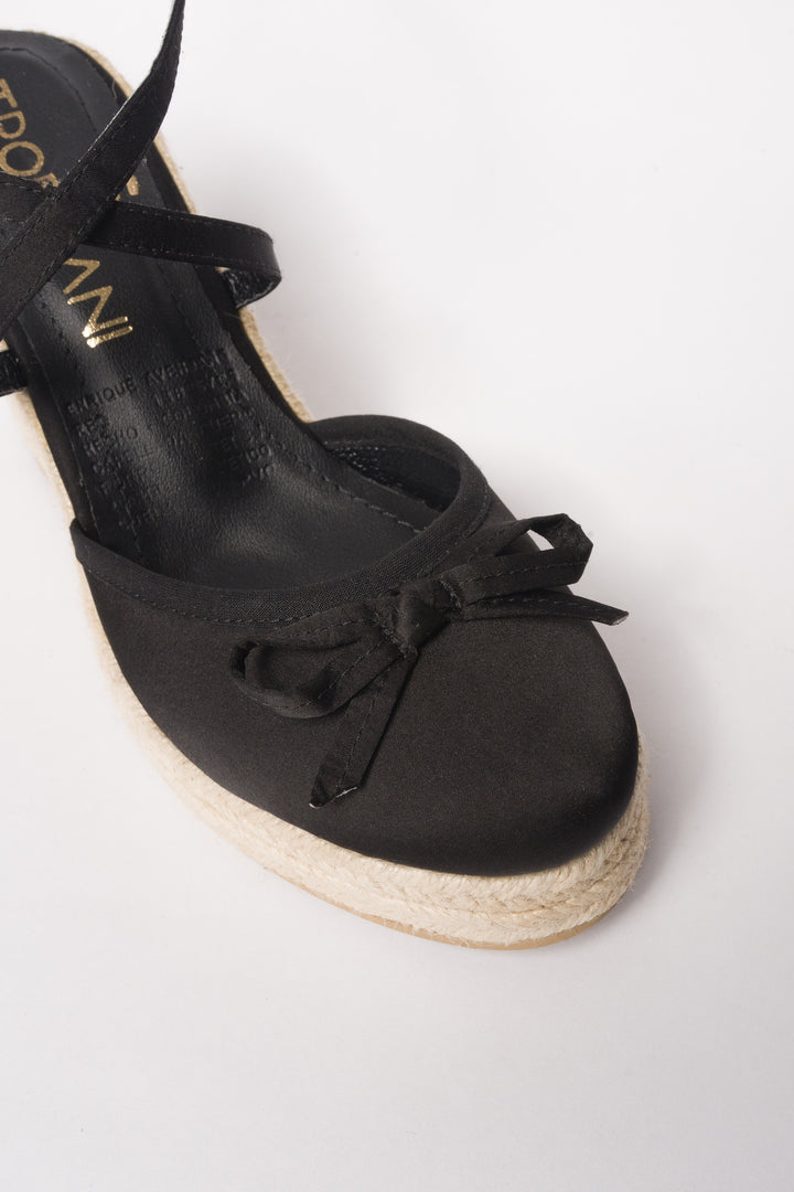 Plataformas satinadas luxury - negras para mujer - TROBBIANI Colombia